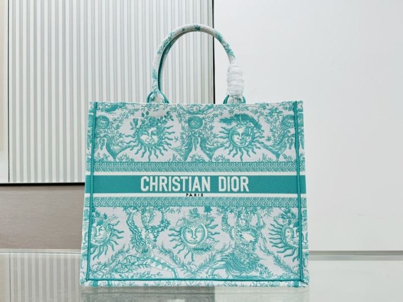 Dior Shopping Bags